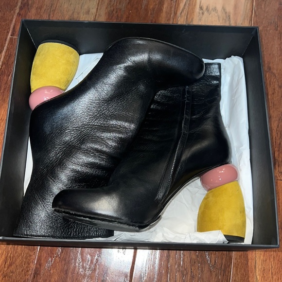 Dries Van Noten Shoes - Dries van noten Barney's New York 8.5 38.5 booties black with obscure heel